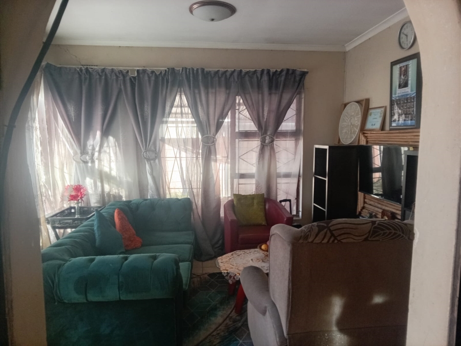 2 Bedroom Property for Sale in Beverly Park Western Cape